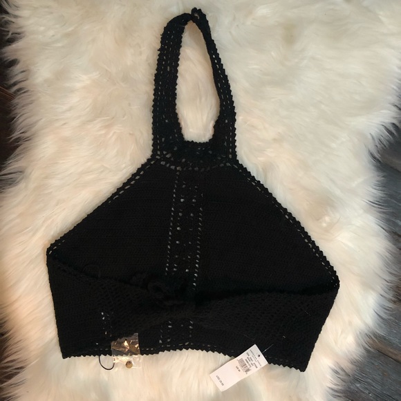 NWT ae crochet halter crop top black size medium - Picture 3 of 5